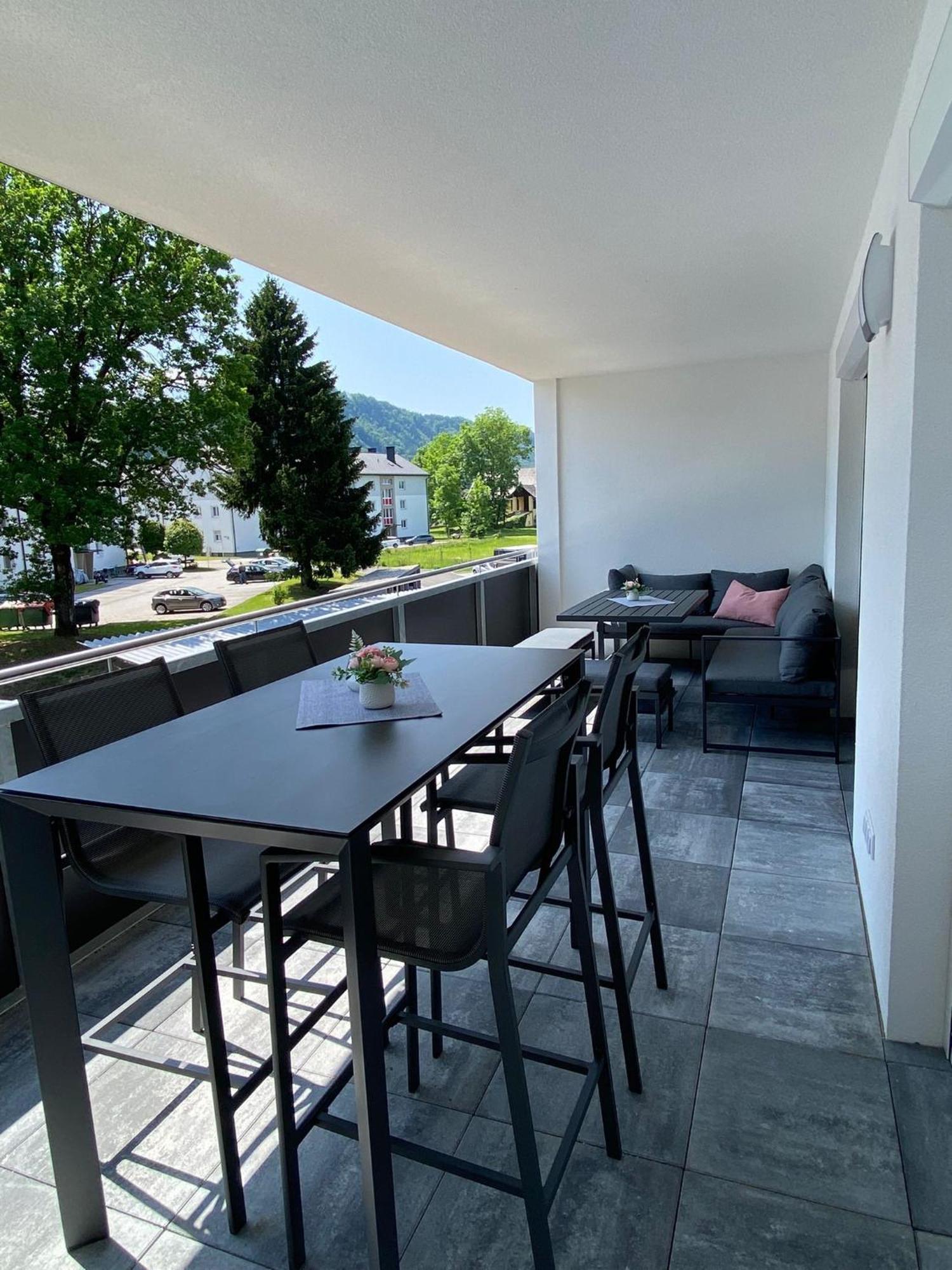 Wunderschoene, Neue Wohnung Mit Grosser Terrasse Ebenthal  エクステリア 写真